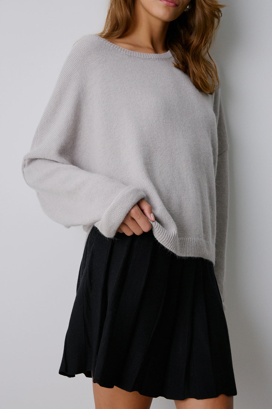 Asymmetric wollen blouse